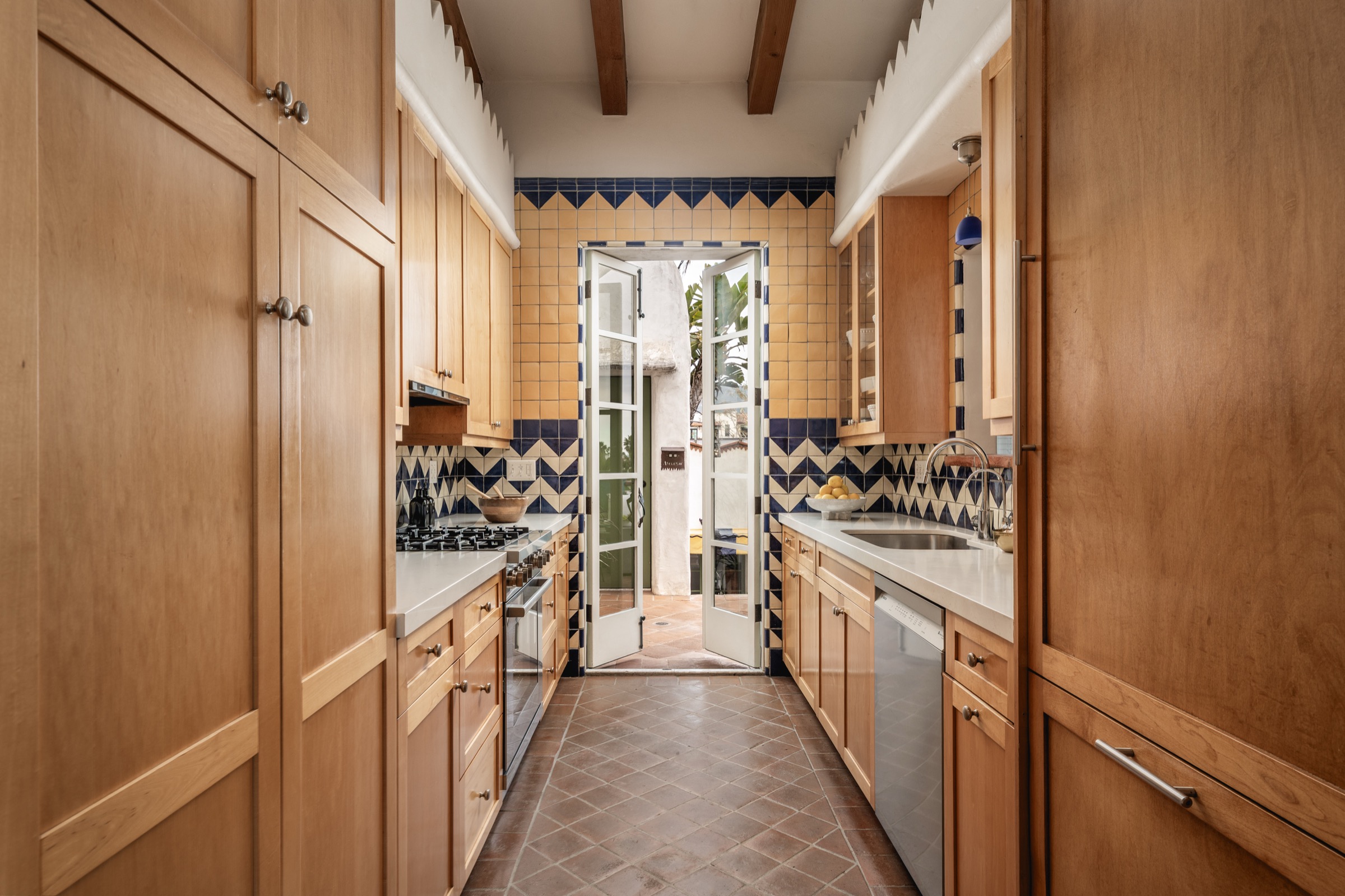 12 W Gutierrez Street, Santa Barbara, photo 26