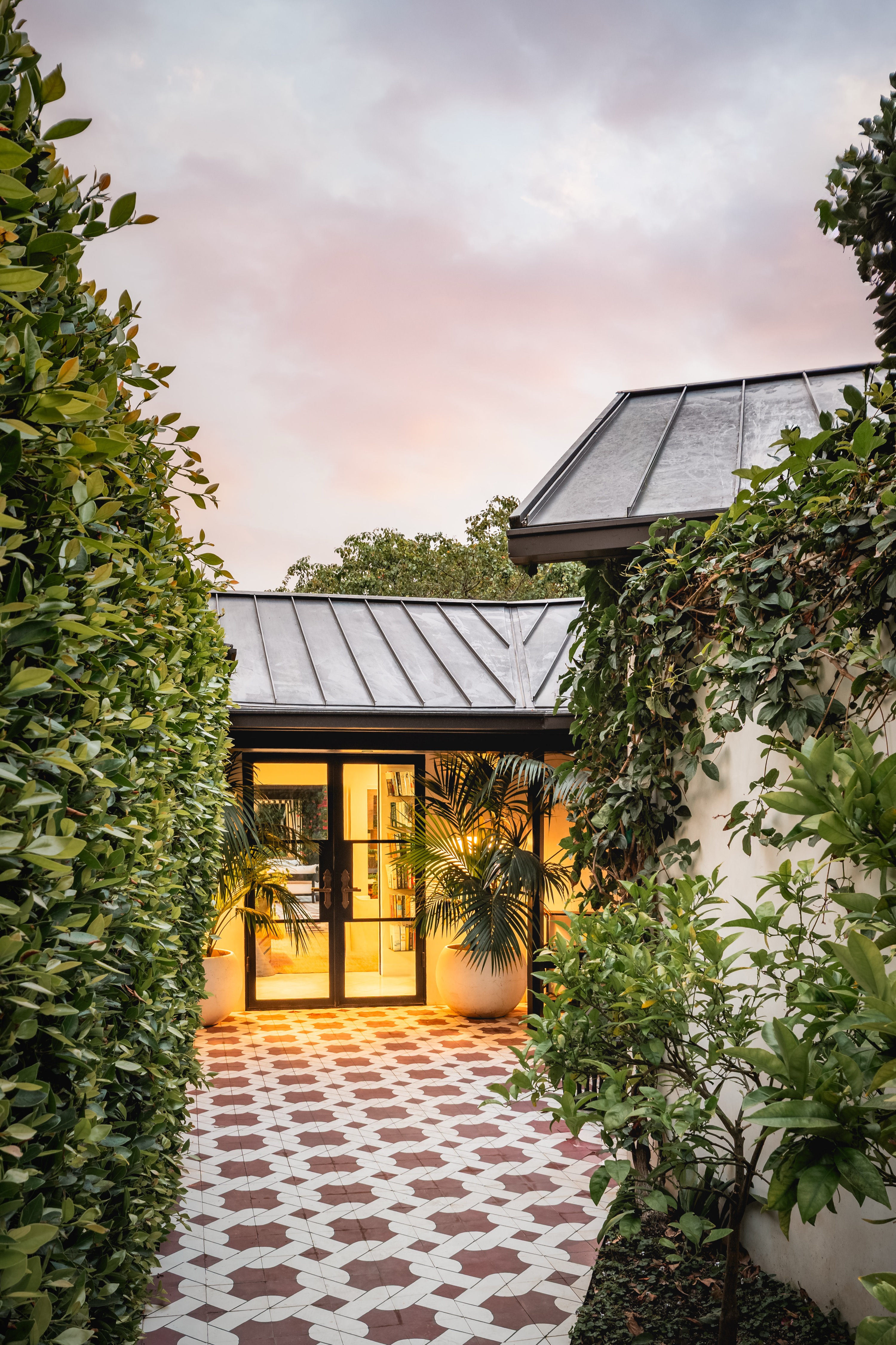 1381 E Valley Road, Montecito, photo 5
