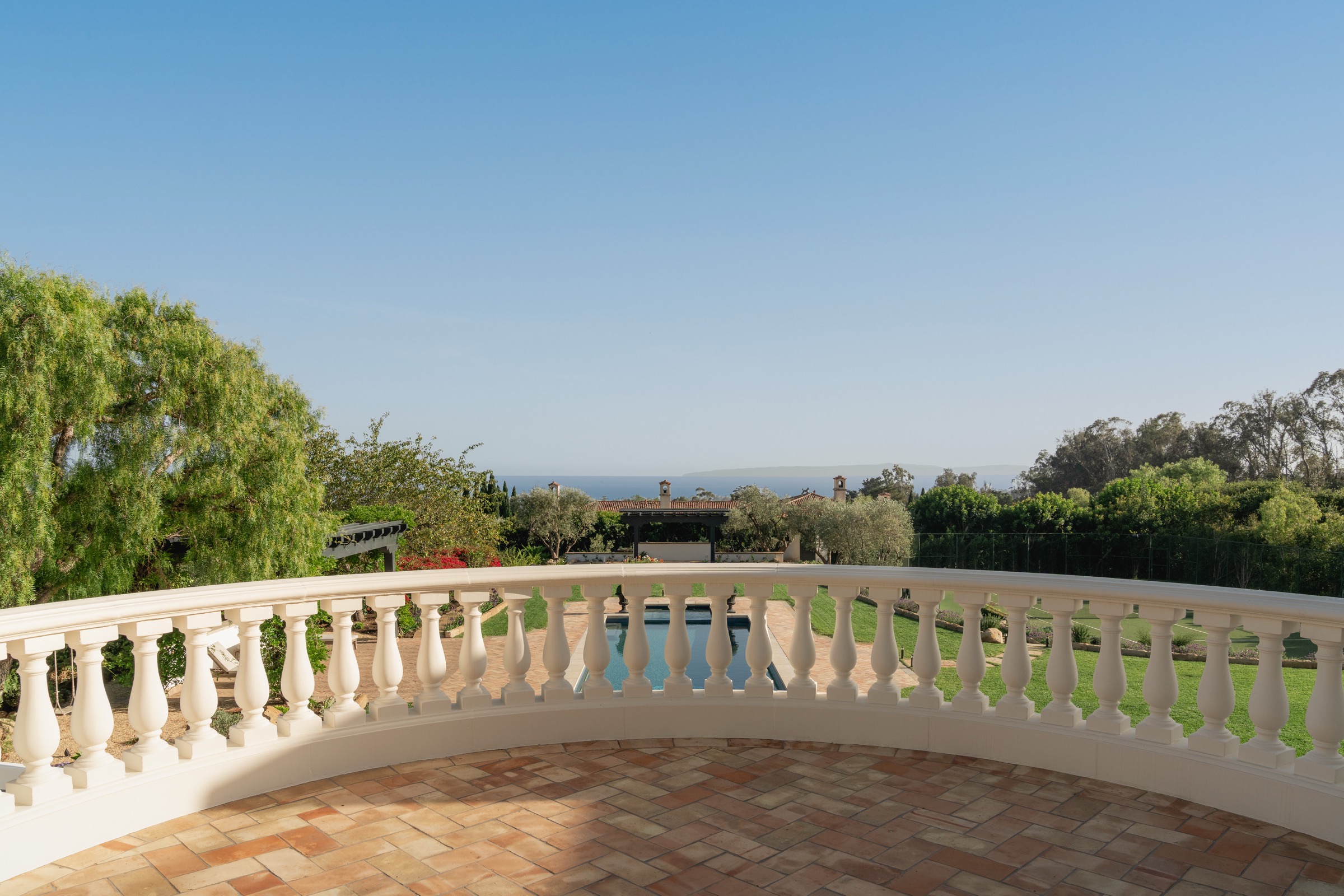 1475 E Mountain Drive, Montecito, photo 11