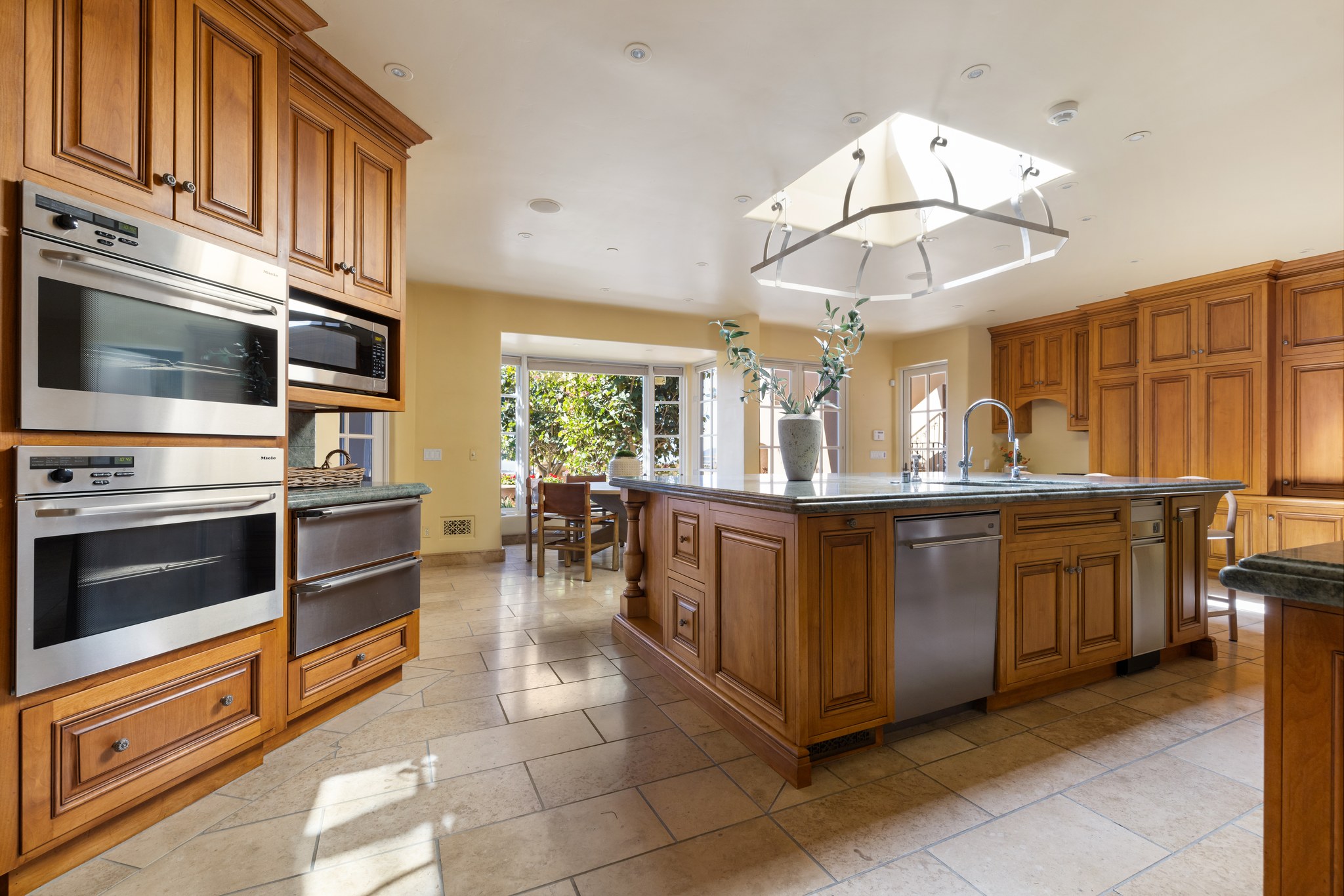 358 Woodley Road, Montecito, photo 8