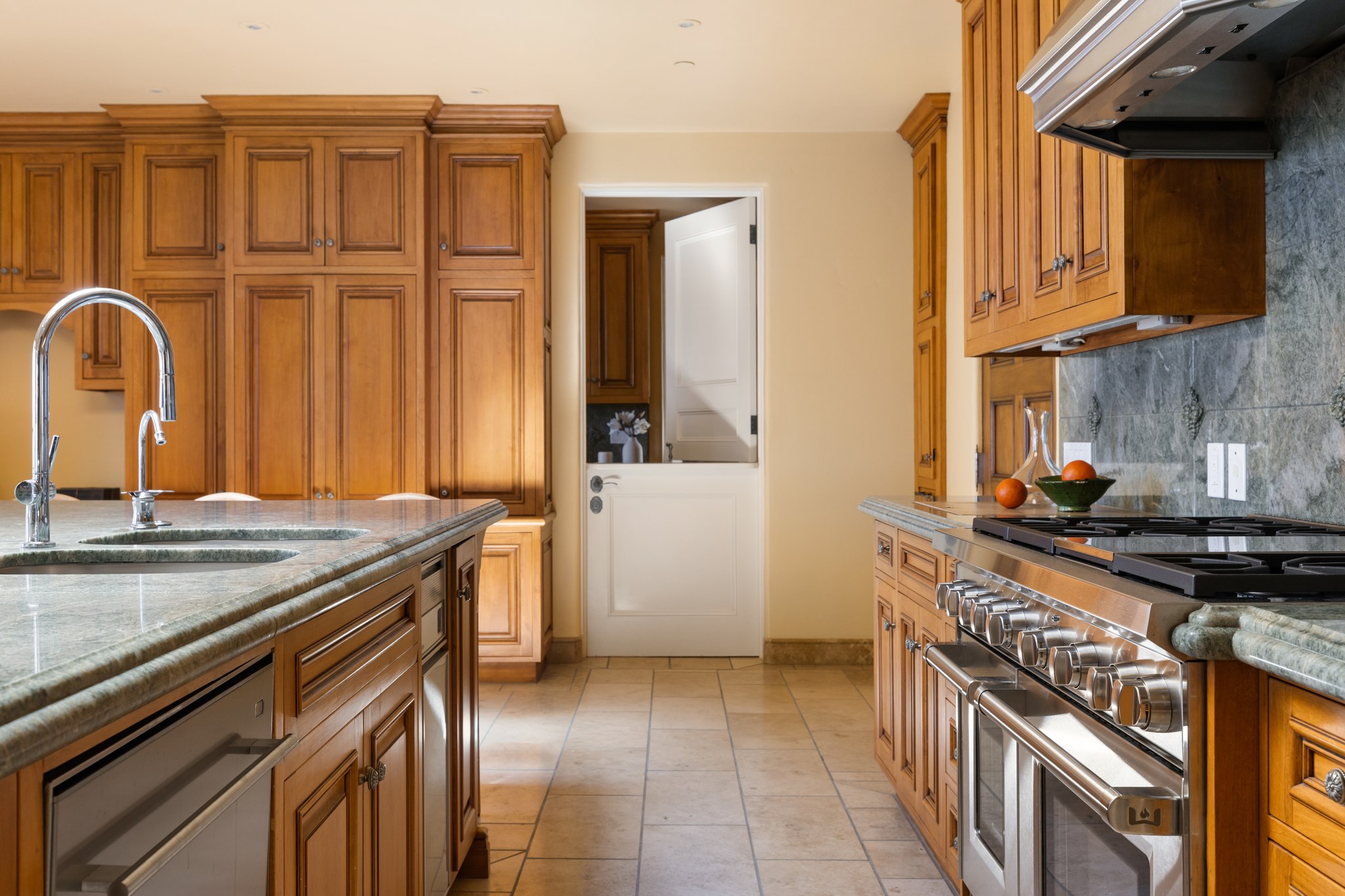358 Woodley Road, Montecito, photo 11