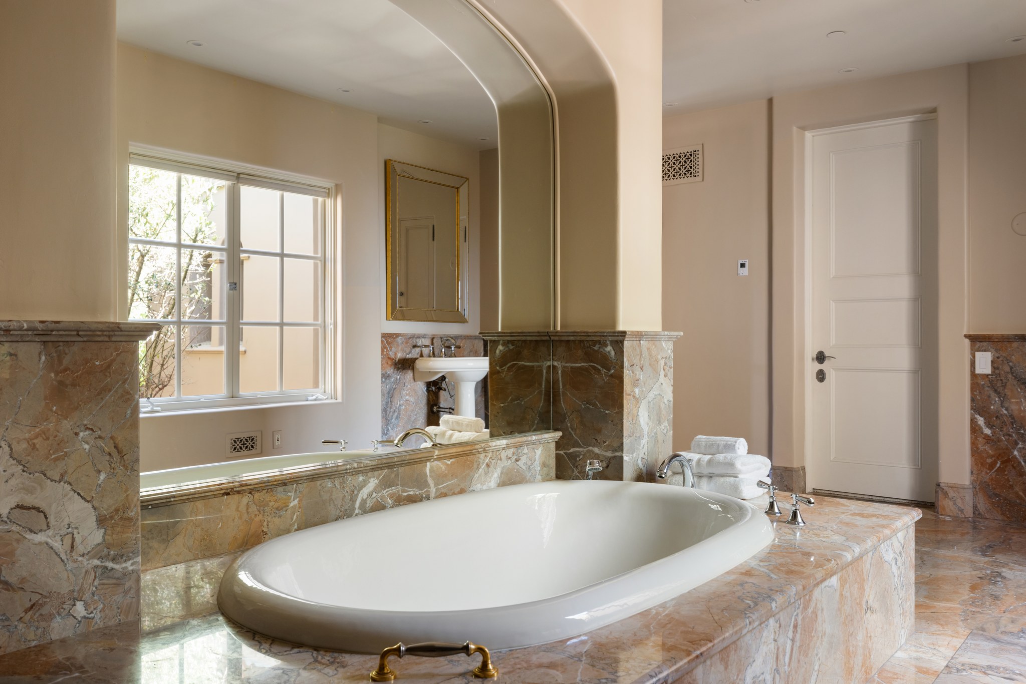 358 Woodley Road, Montecito, photo 21