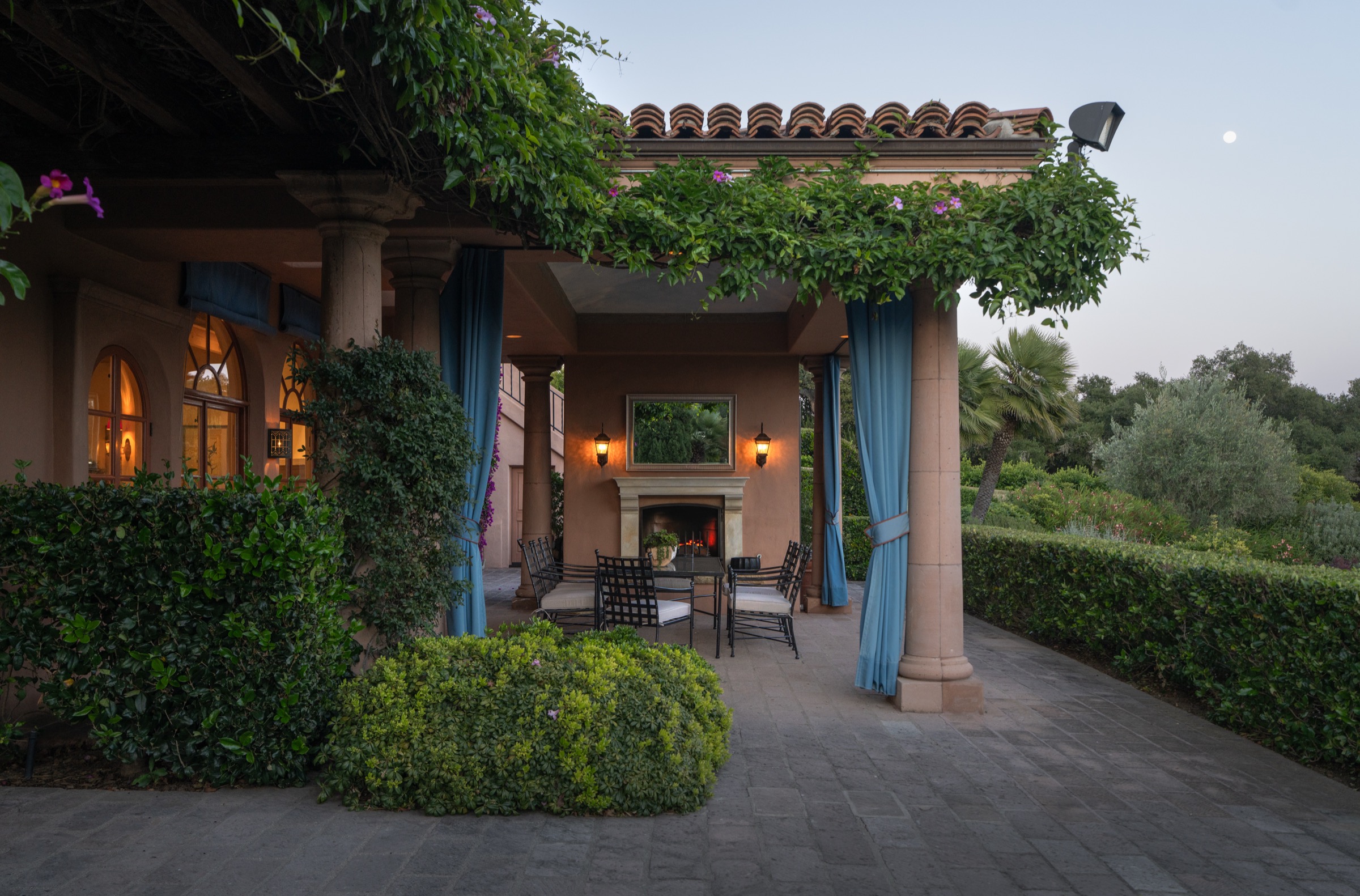 660/670 Buena Vista Drive, Montecito, photo 17